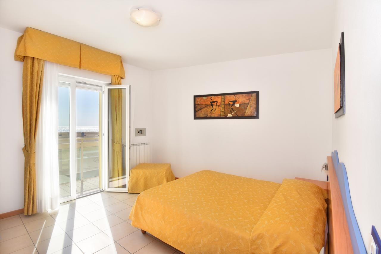 Hotel Villa Olga Caorle Exterior photo